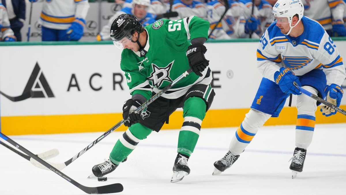 Blues debut in a opening-night win over Stars