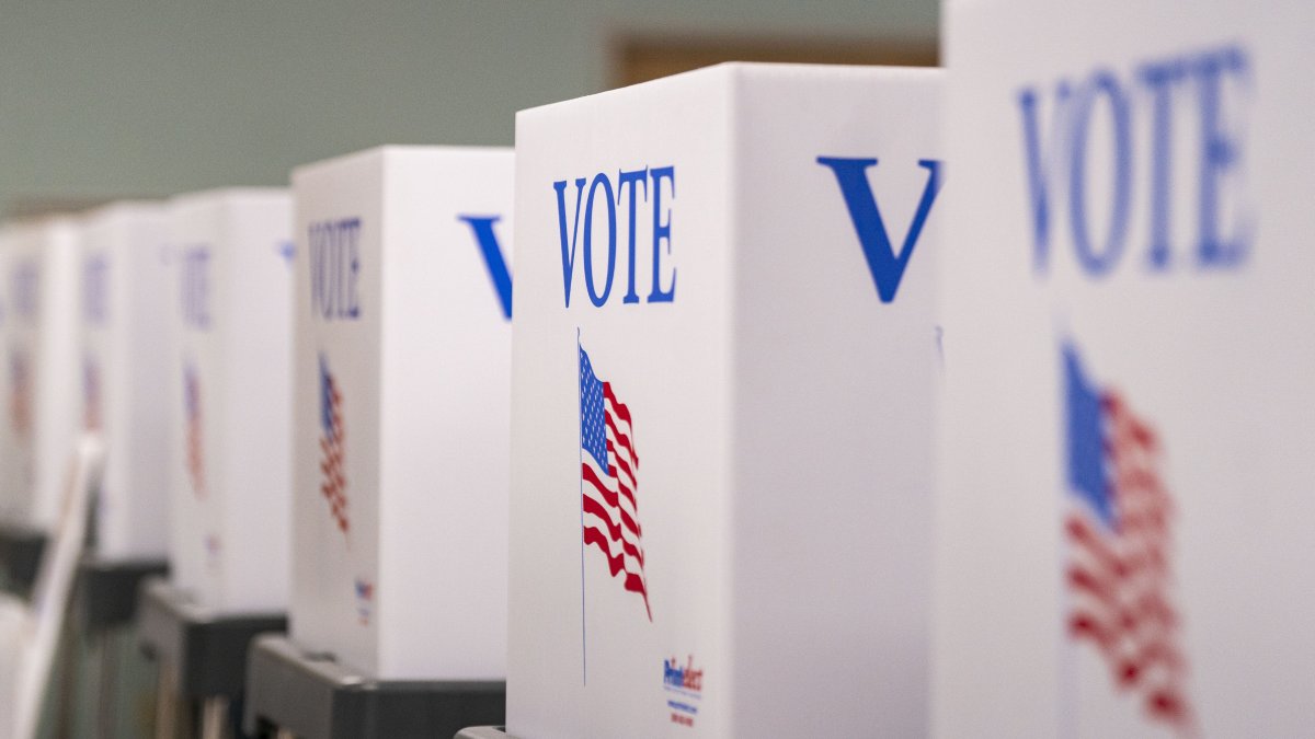 No, a signature on your ballot will not disqualify your vote, Dallas County election officials say