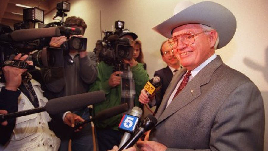 Don Carter, Mavericks Co-Founder, Dies at Age 84