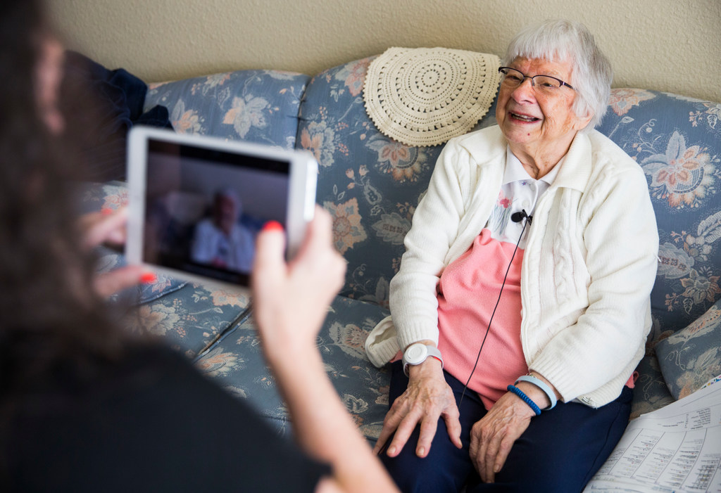 OneDay App Preserves the Stories of the Older Generations