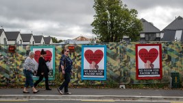 As More Are Buried, Emotional Prayer Service Planned in NZ