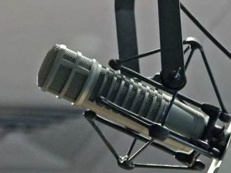 Bone - Quality = Top 40 Radio for 93.3 FM