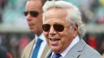 Fla. Prosecutors Offer to Drop Charges Against Kraft: Report