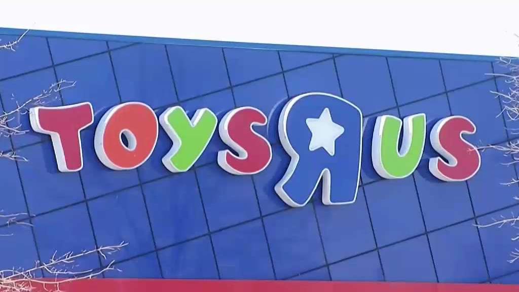 A Look Into Toys R Us Unused Rewards Points, Gift Card