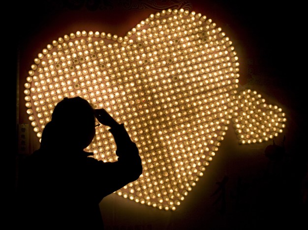 Valentine's Day Single's Survival Guide: Ladies