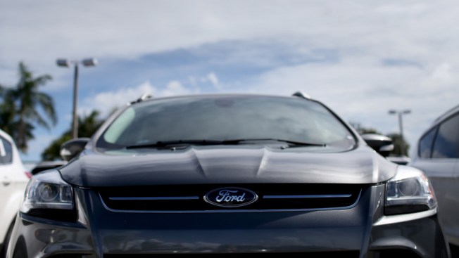 Ford Recalls Almost 1 4m Cars Steering Wheel Can Come Loose Nbc 5 Ford Recalls Almost 1 4m Cars Steering Wheel Can Come Loose