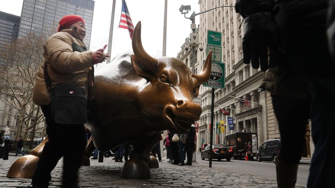 Dow closes above 26000 for the first time Dow closes above 26000 for the first time