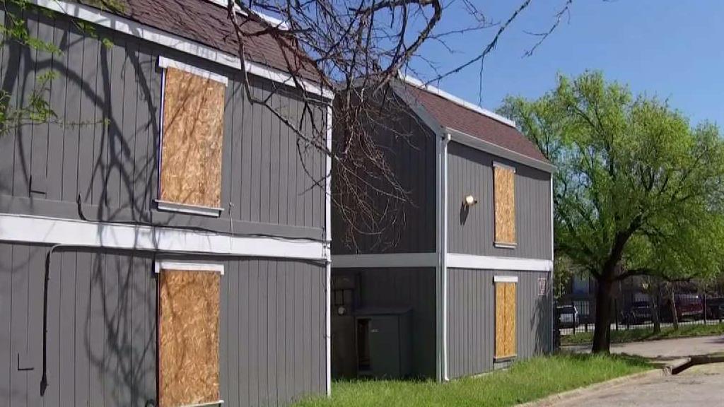 Dallas Tenants Complain About Their Landlord, Dallas ISD
