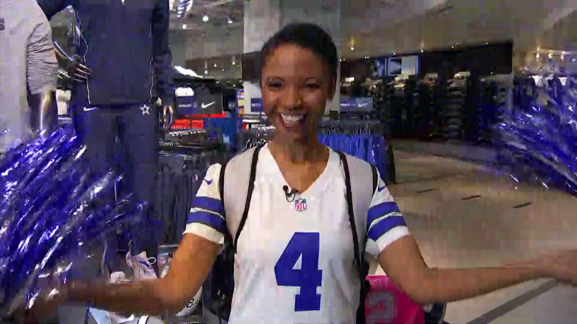 See the Latest Gear From the Dallas Cowboys Fan Shop