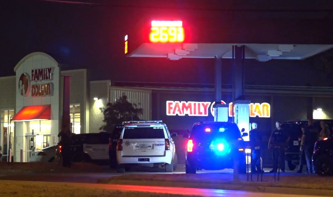 2 Men Arrested for Allegedly Robbing a Family Dollar: FWPD