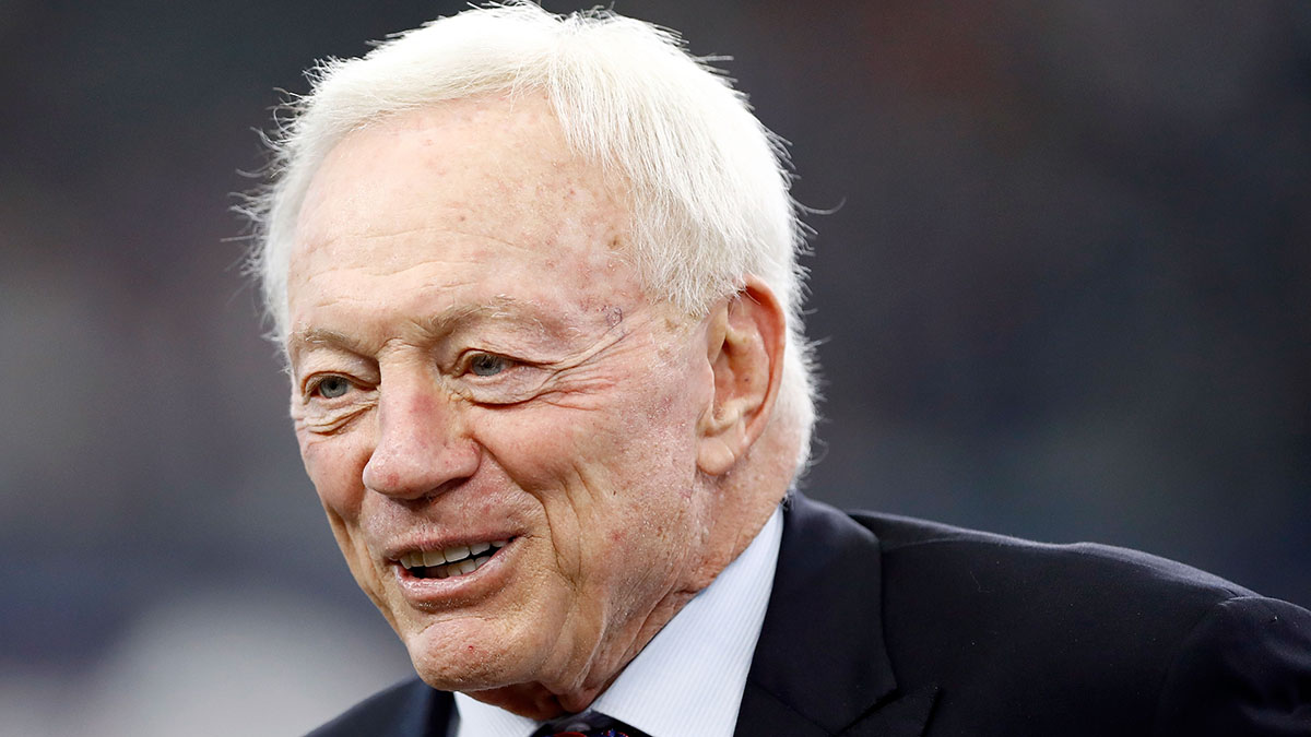 Jones Says Coaching Changes Coming to Cowboys