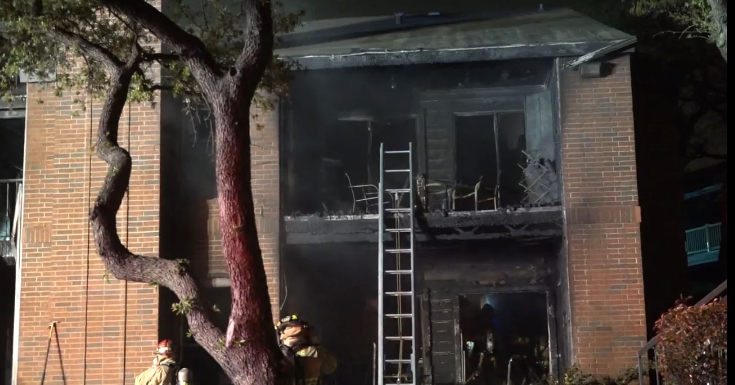 1 Injured in Grapevine Apartment Fire