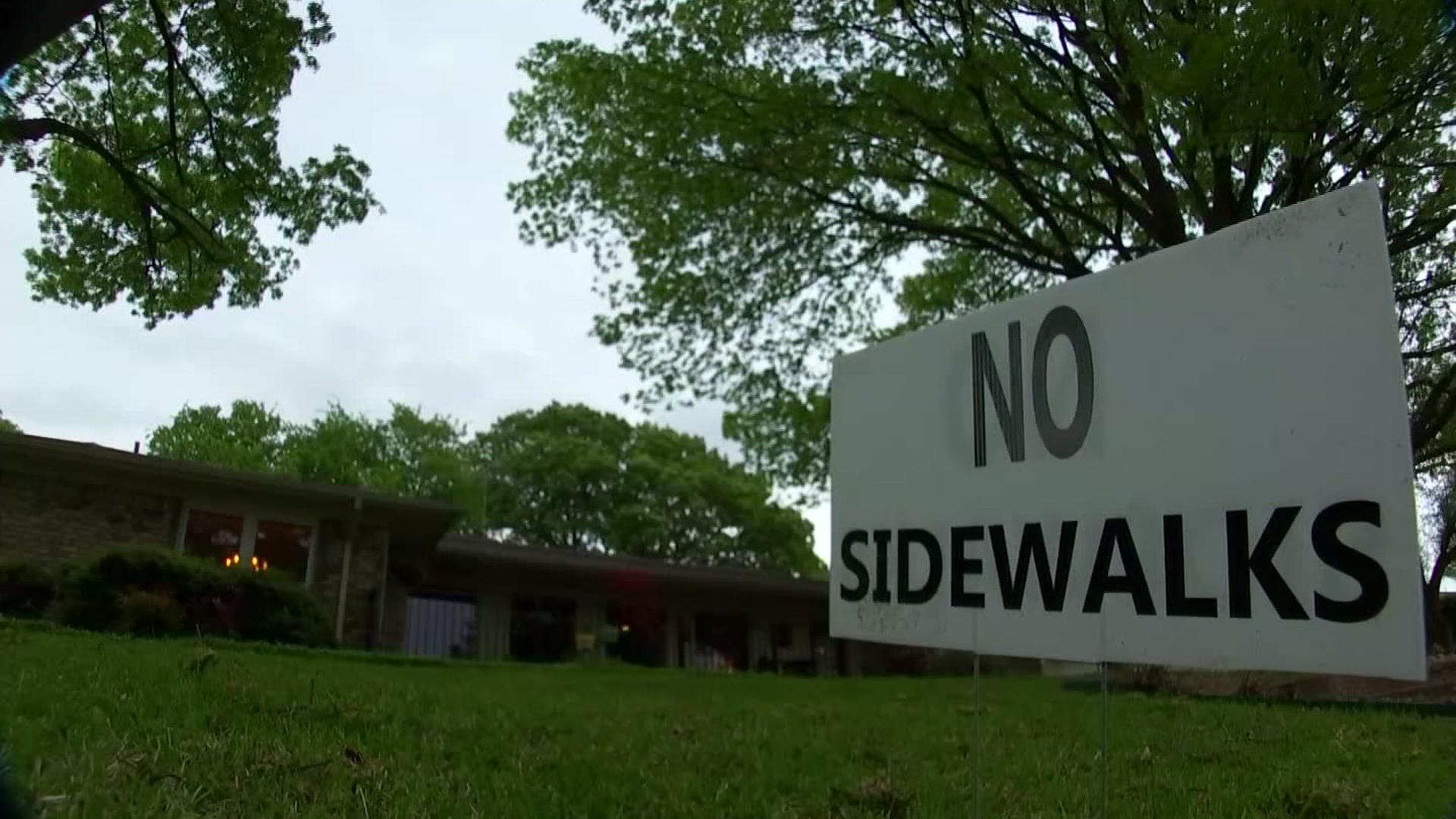 City Concerned Over Busy Rockwall Street