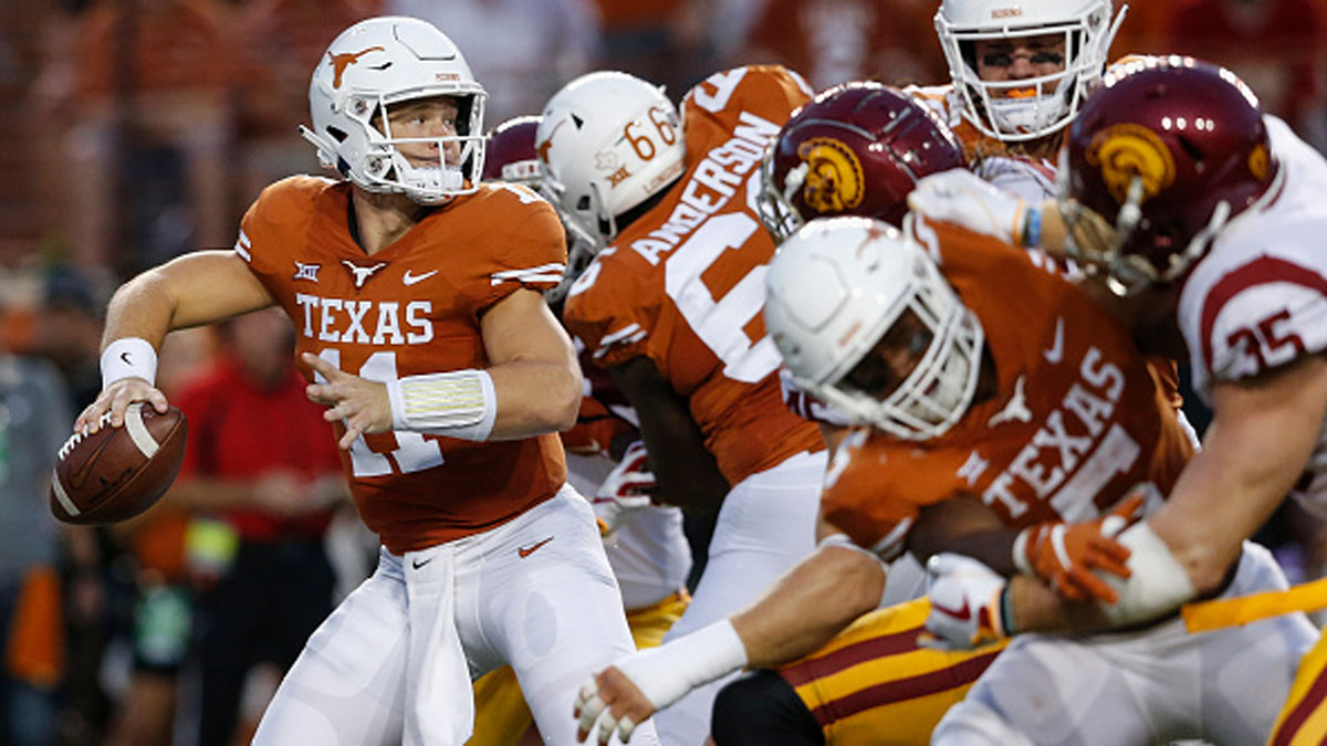 Ehlinger 2 Touchdown Passes Lead Texas Over No. 22 USC