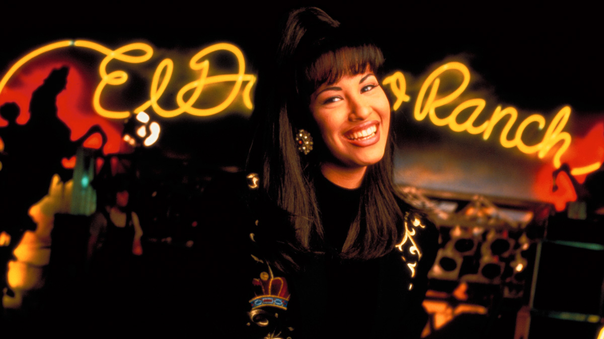 Texas Grocery Store Sells Selena Bags Online