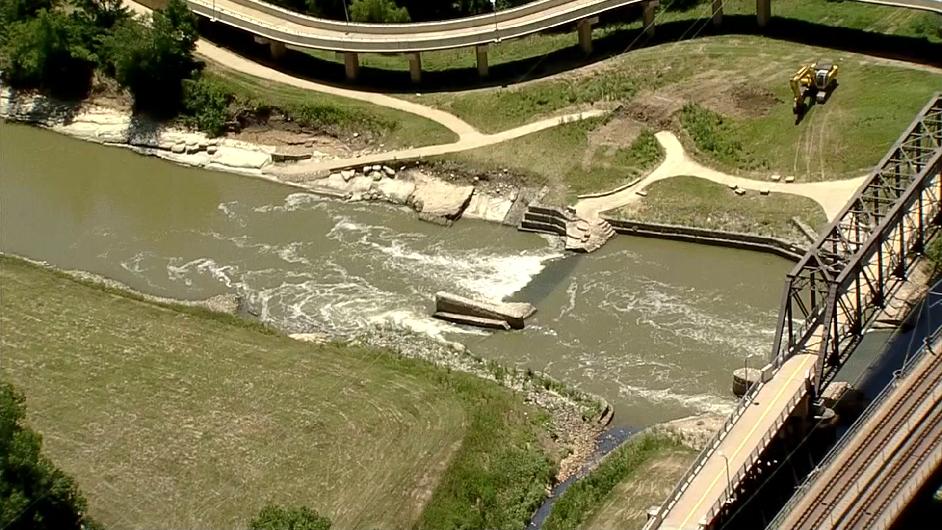 Work Begins to Remove Trinity River Standing Wave