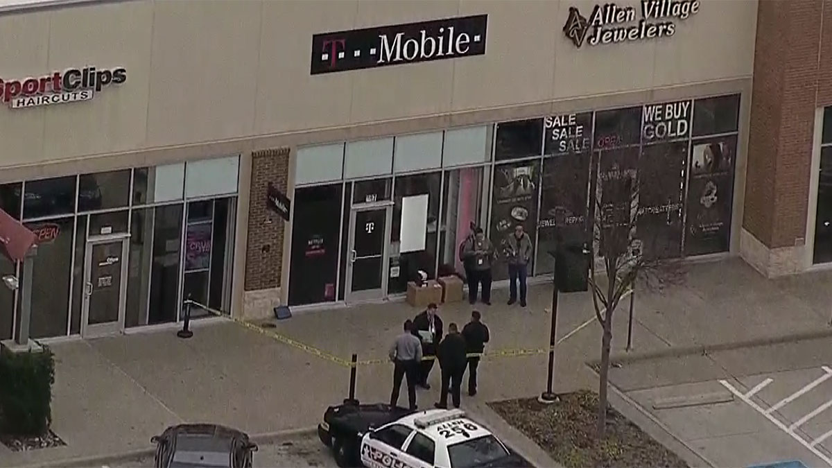 3 in Custody After Employee Shot During Scuffle With Robber