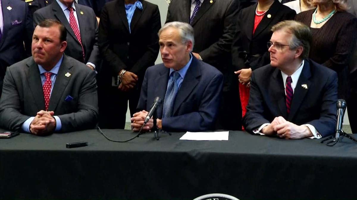 Gov. Abbott Looking Forward to Role in MLK Parade