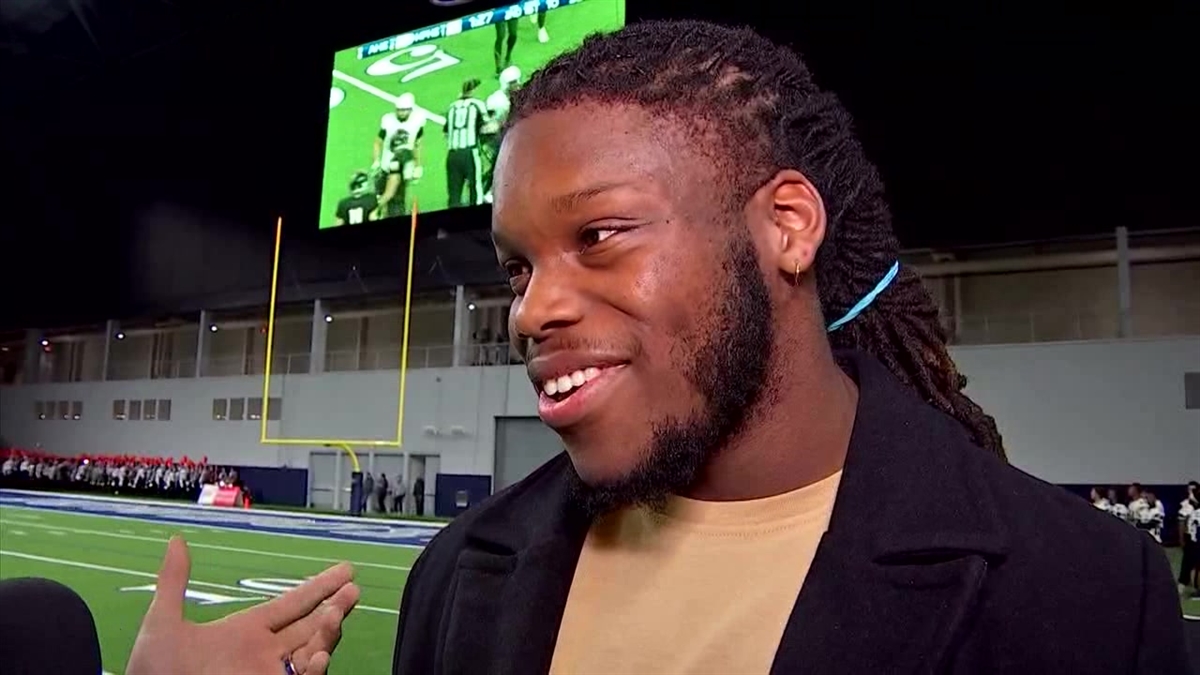 UT LB Malik Jefferson Signs With Lil Wayne's Sports Agency