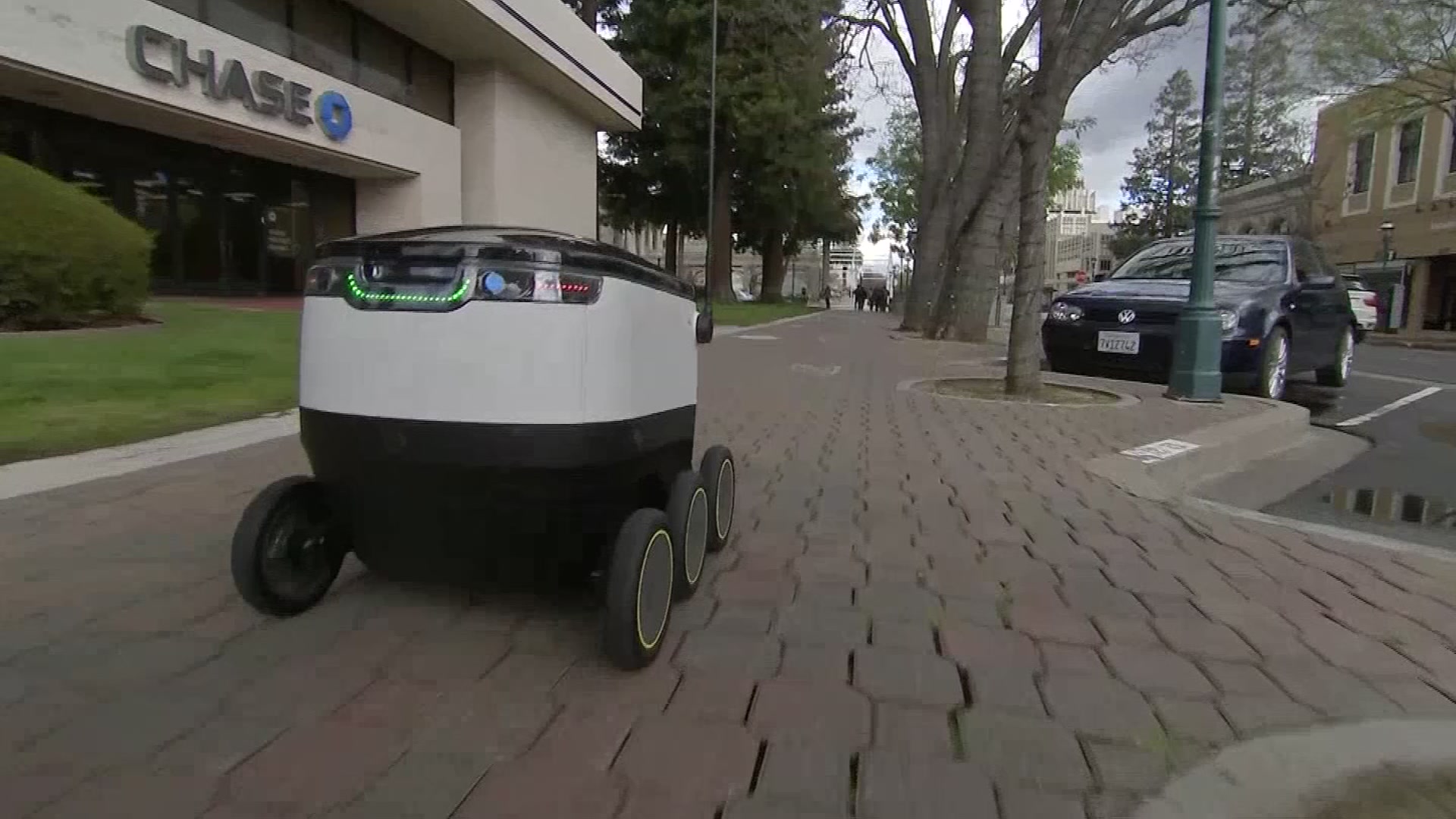 North Texas City Poised for Robot Delivery Testing