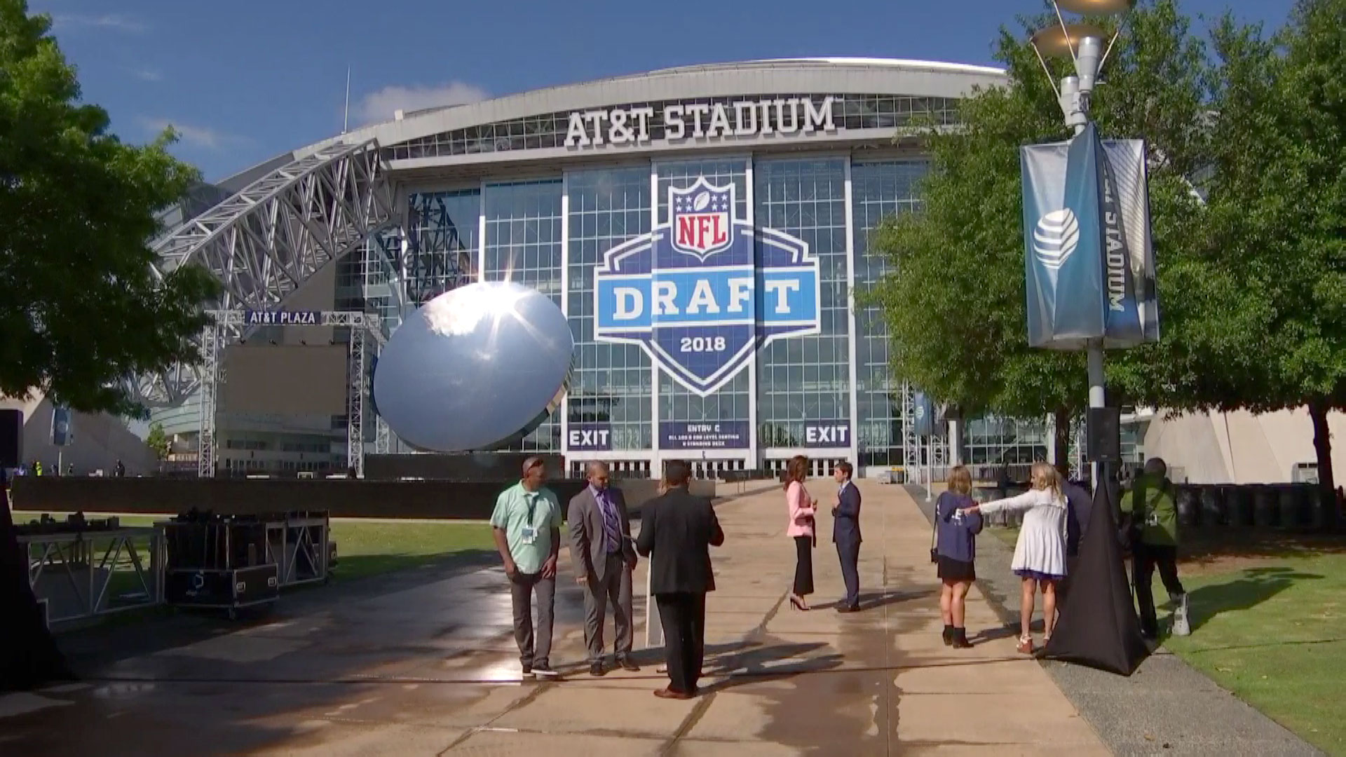 Arlington Gets Ready to Host 2018 NFL Draft