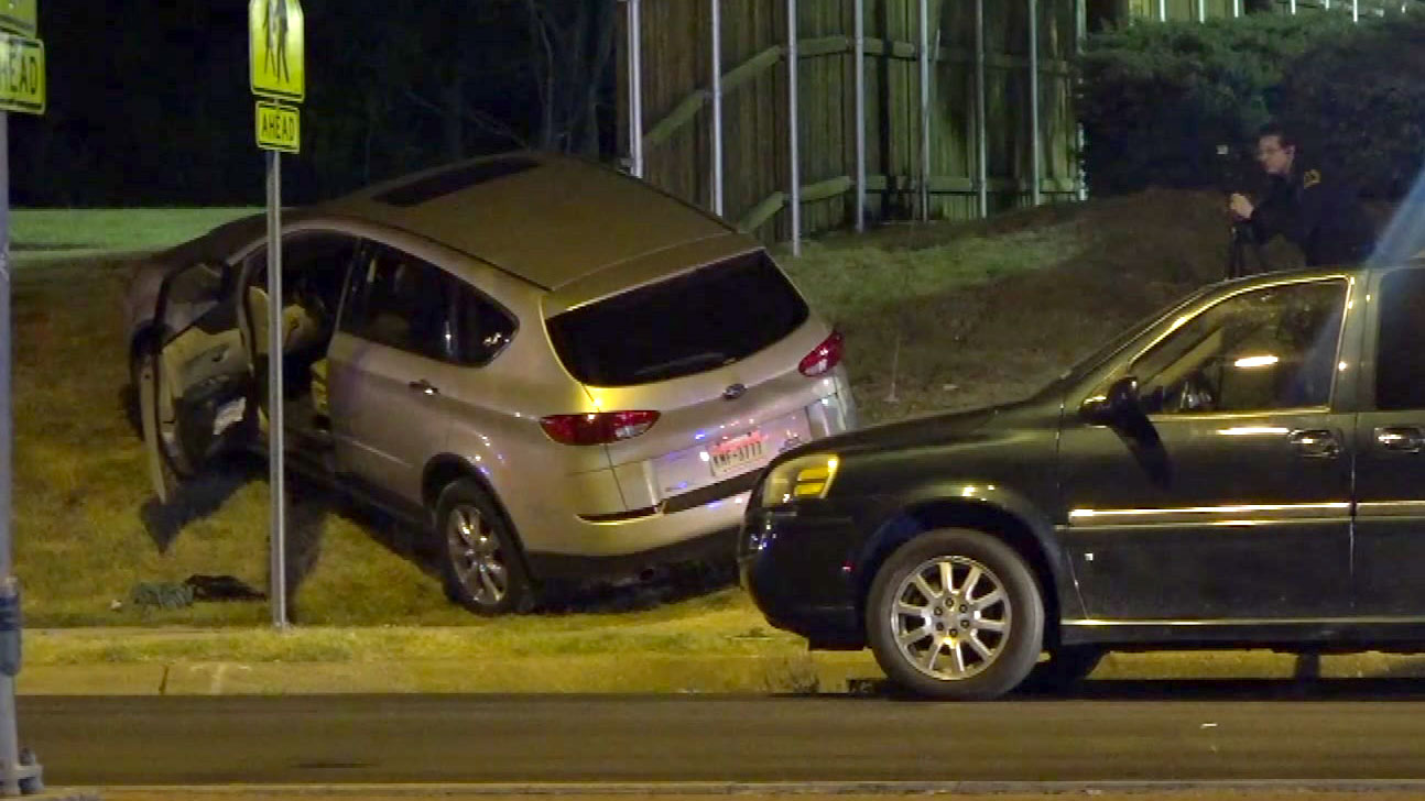 Mom Shoots Man Trying to Steal SUV With Kids Inside: Police