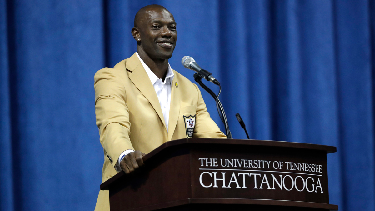 Terrell Owens Enjoys His Personal Induction Far From Canton