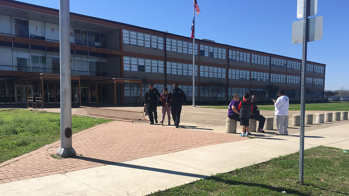 No Shots Fired Near Dallas Middle School: Police