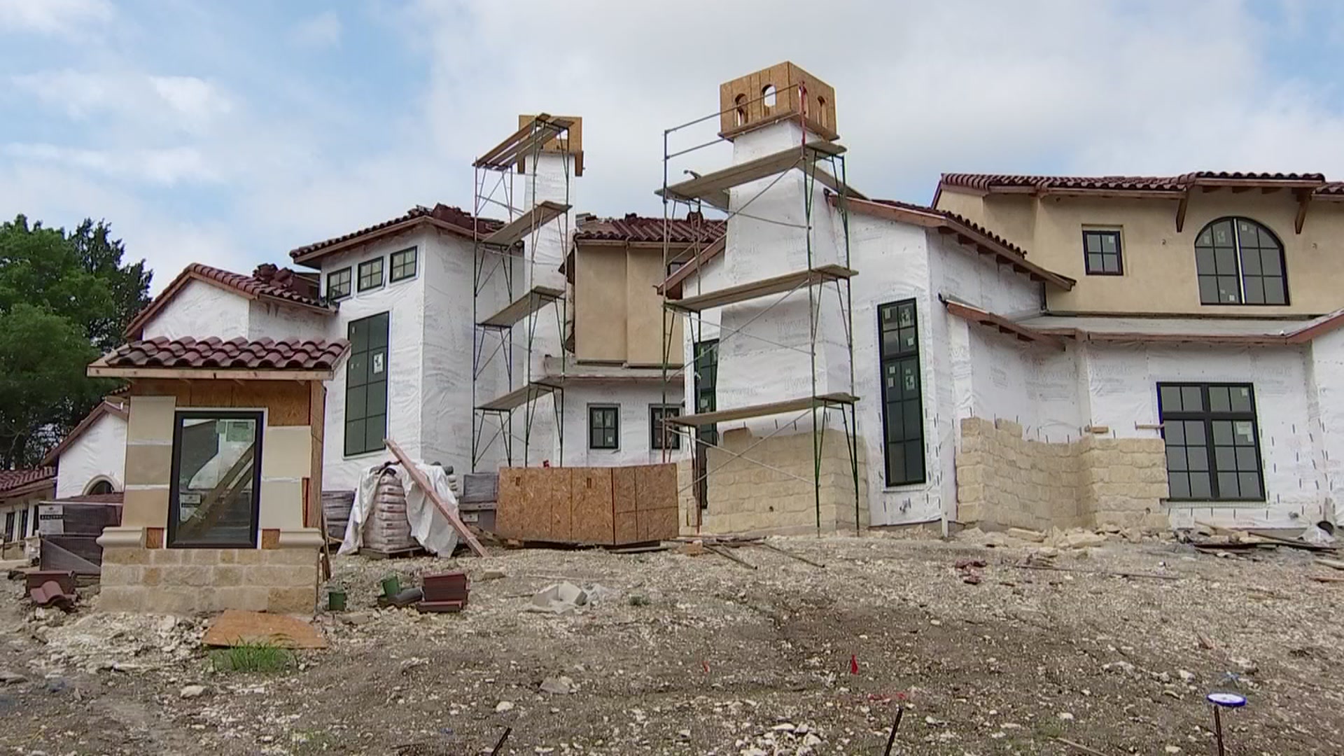 Tariffs, Worker Shortage Raising Construction Costs