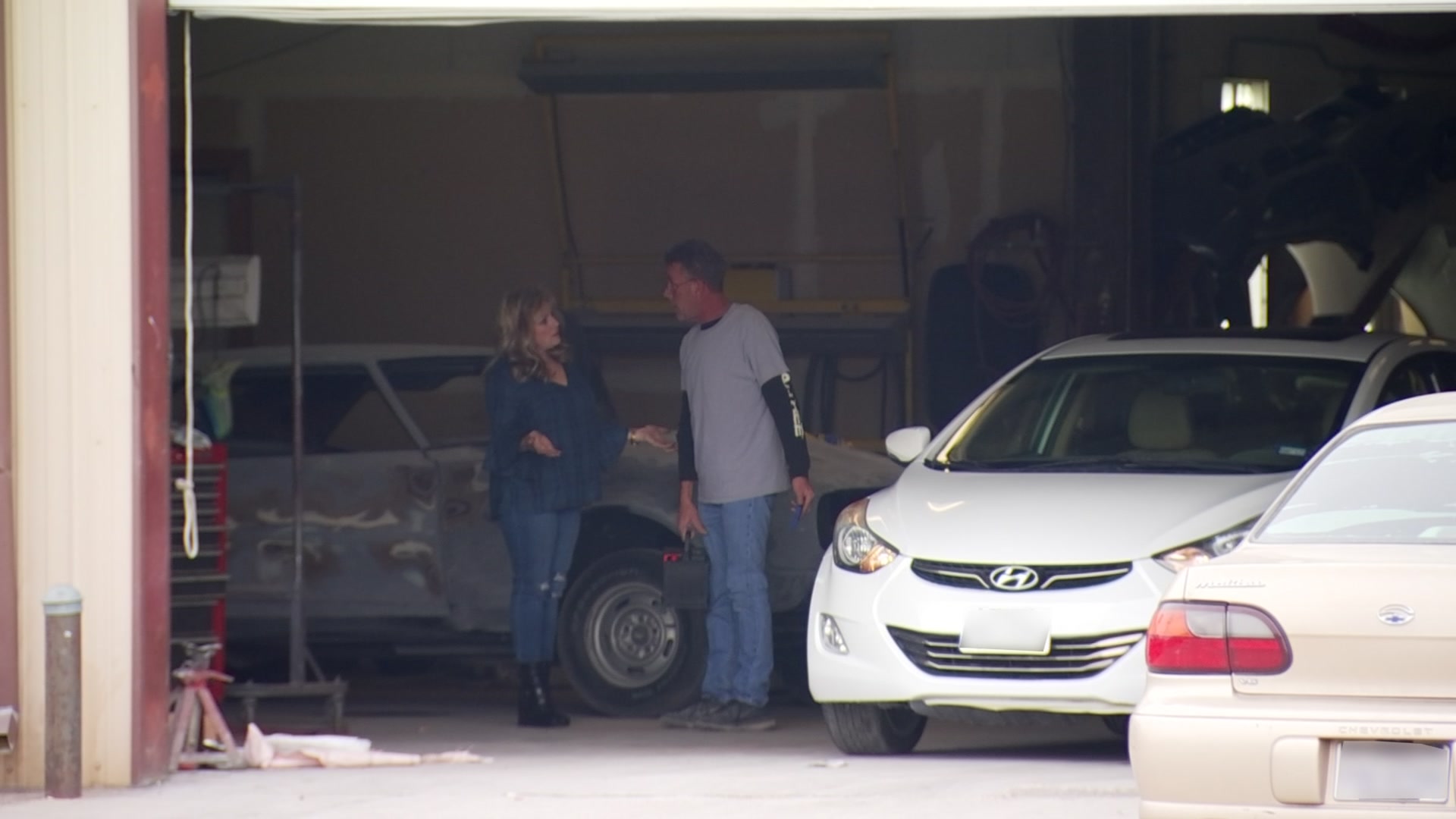 Consumers Say Auto Shop Holding Cars, Ripping Off Consumers