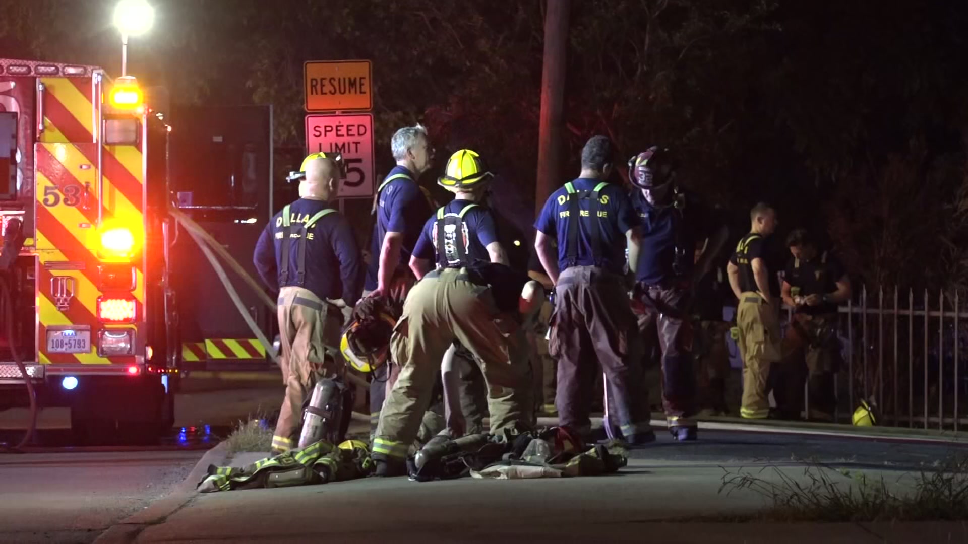 Fire Destroys Dallas Barber Shop