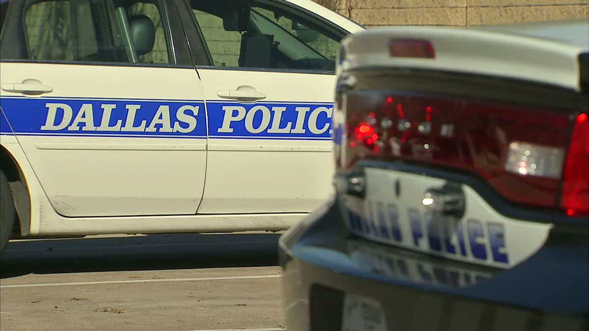 Man Arrested For Stealing Dallas Police Squad Car