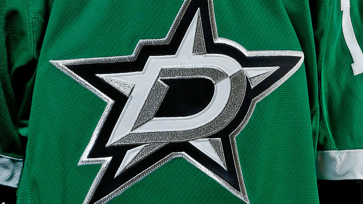 Stars Ready for Fun Offense Under Coach Fresh Out of College