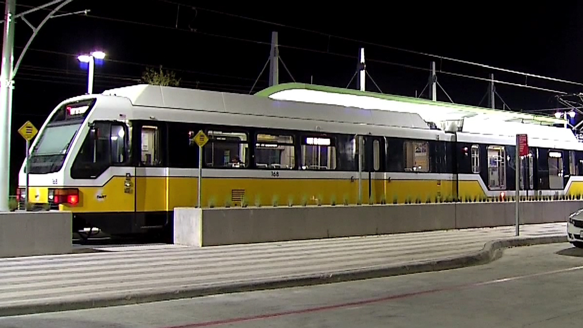 2 Injured After Semi-Truck Crashes Into DART Train