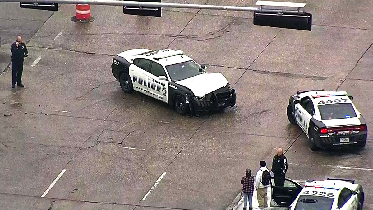 Two Dallas Police Officers Injured in Crash