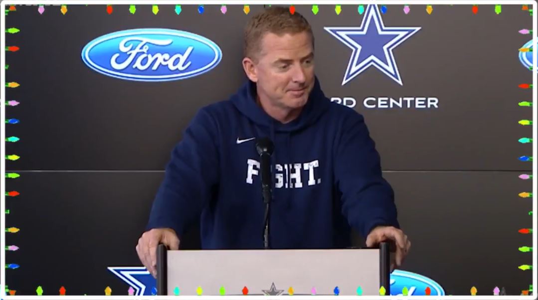 Santa's a 'Mentally Tough Guy,' Garrett in Cowboys Parody
