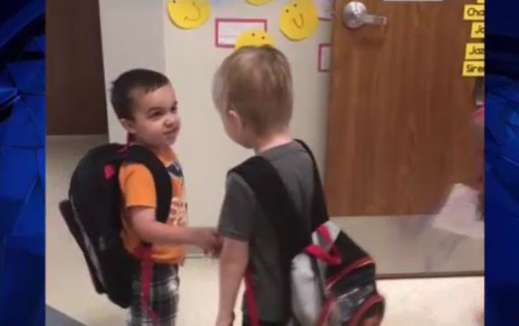 TMSG: Kindergarten Class Shake Hands, Smile Every Morning