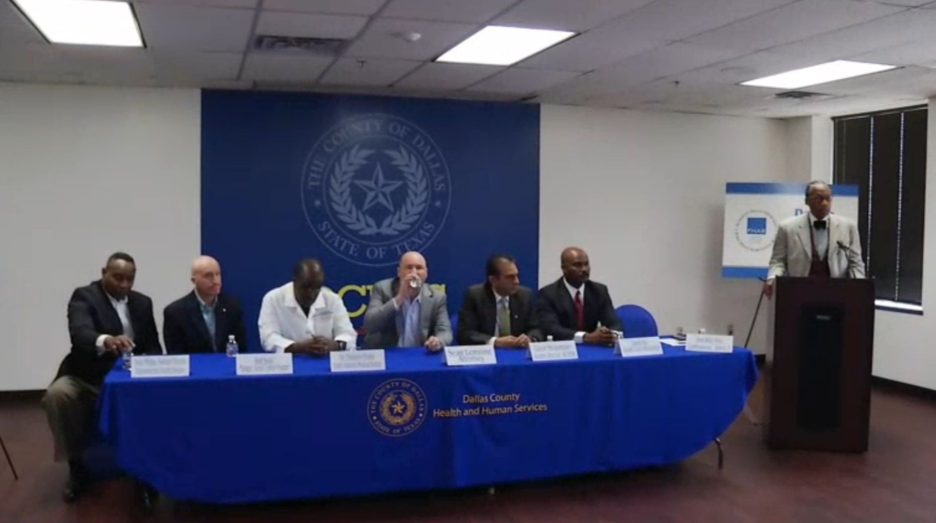 Dallas Officials Address Public on Mosquito Season