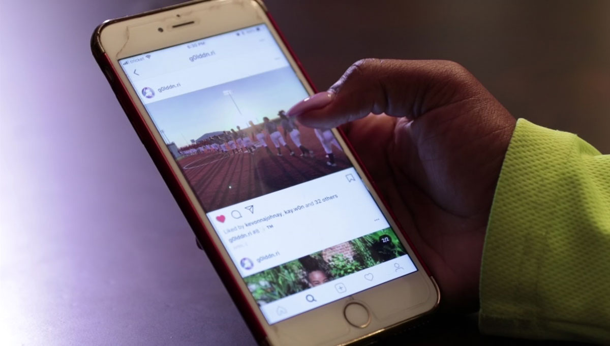 How Teens Deal With Pressure from Social Media