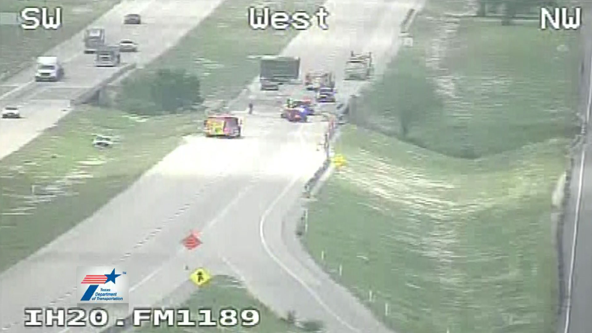 Crash, Spill Closes Westbound I-20 West of Weatherford