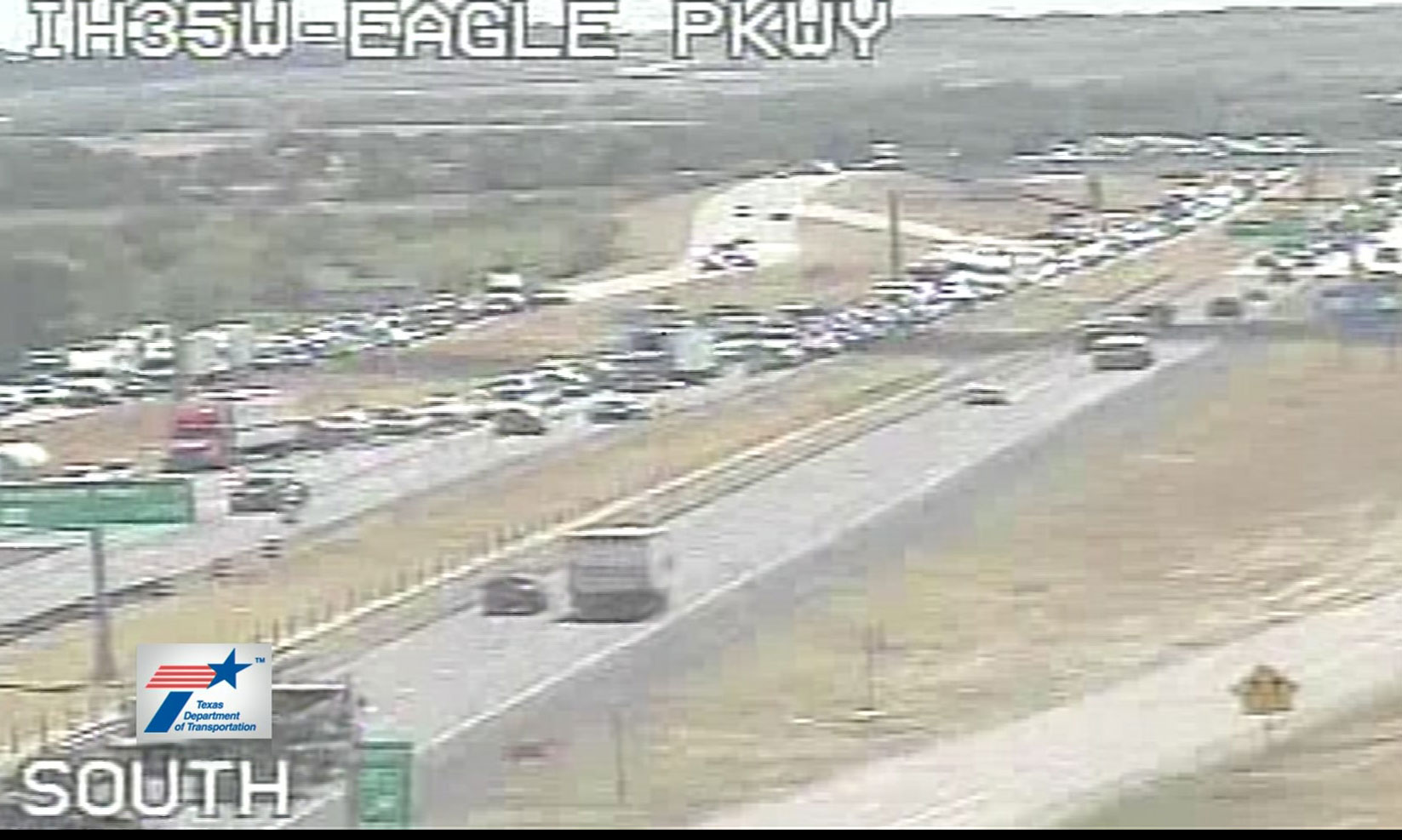 Fatal Crash Closes I-35W in North Fort Worth